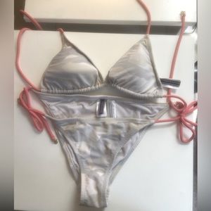 Tommy Hilfiger Camo String Bikini M